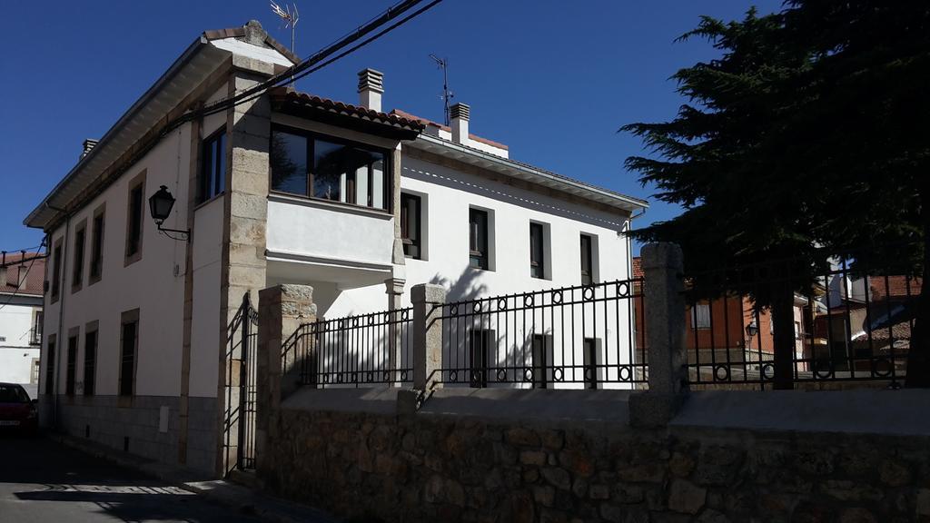 Casa Del Cura Hotell Las Navas del Marqués Eksteriør bilde